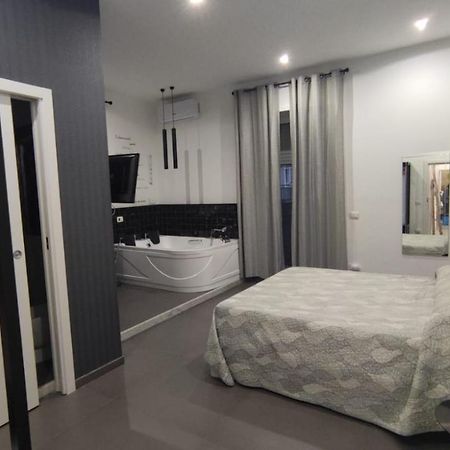 Lombardi Luxury Home Napoli Ngoại thất bức ảnh